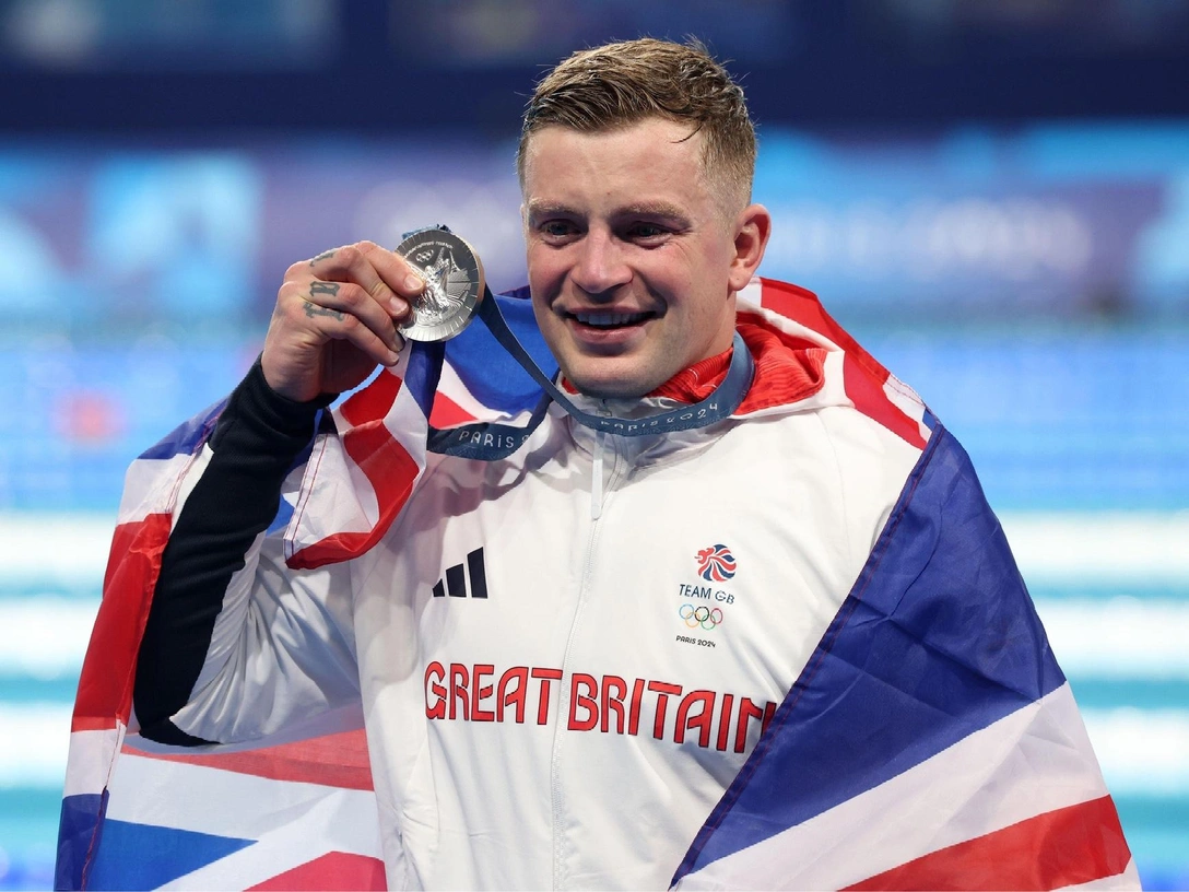 Адам Пити на Олимпиаде в Париже, 27 июля 2024 год | marieclaire.ru