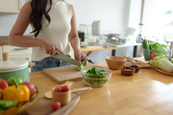 звездный диетолог назвала главное правило успешного похудения | Источник: CrizzyStudio/Shutterstock/Fotodom.ru