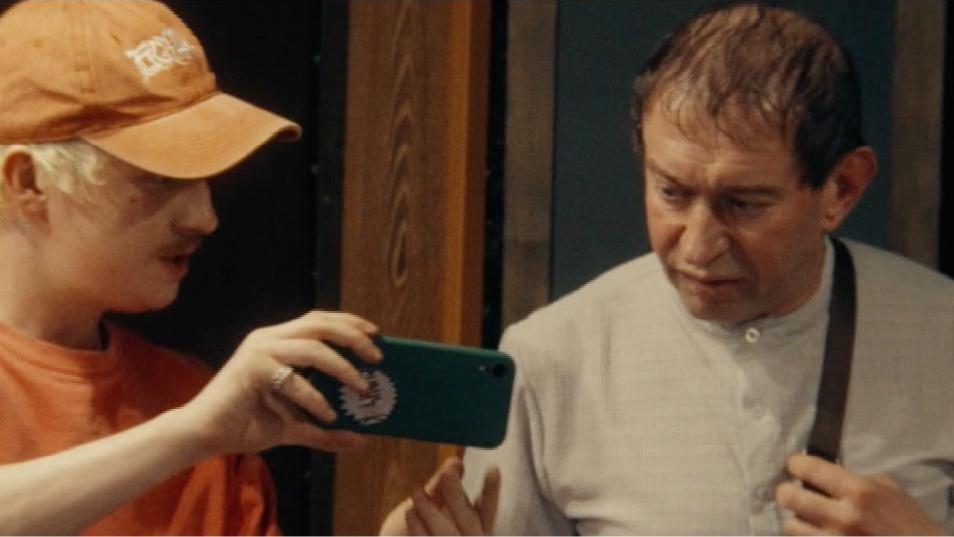 Такое происходит во многих домах Перми: директор Дедморозим поговорит со зрителями после показа фильма с Хабенским