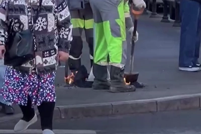 Причина горящего асфальта на Васильевском острове