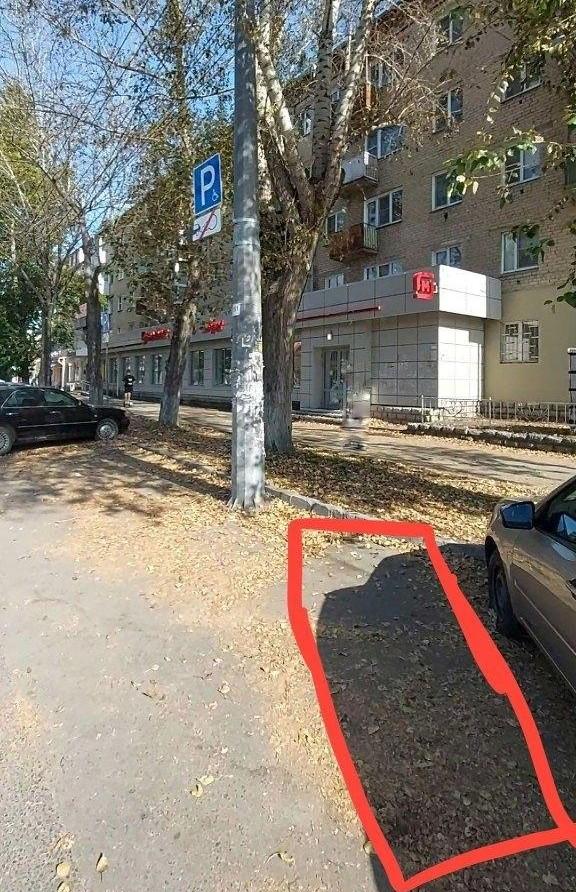 35 см на 5000 рублей. Челябинца удивил штраф за парковку на месте для инвалидов, где не было размет…