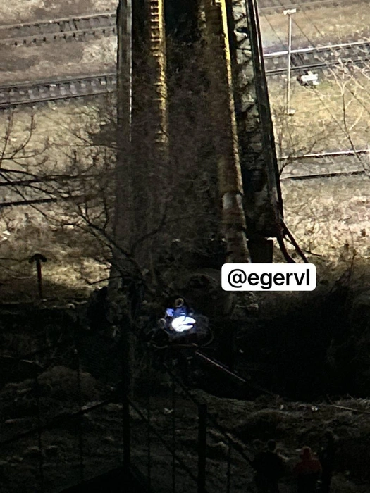 Криминалисты работали на месте уже в полночь | Источник: @egervl / Telegram-канал