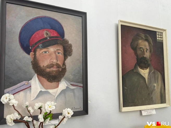 За одним из портретов скрыта большая трагедия, случившаяся недавно | Источник: родственники Владимира Рахлеева