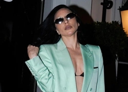 Леди Гага в Париже