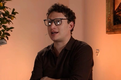 Сатир сыграл предпринимателя в шоу «Угадай Миллионера»