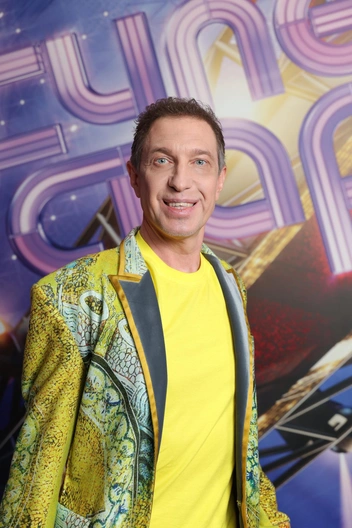 А вот Соседов часто задевает своими высказываниями участников