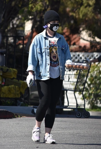 Келли Осборн в Лос-Анджелесе | marieclaire.ru