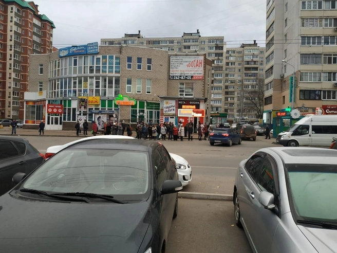 Жителям Уфы пришлось помёрзнуть на остановках | Источник: Виктория Ларина