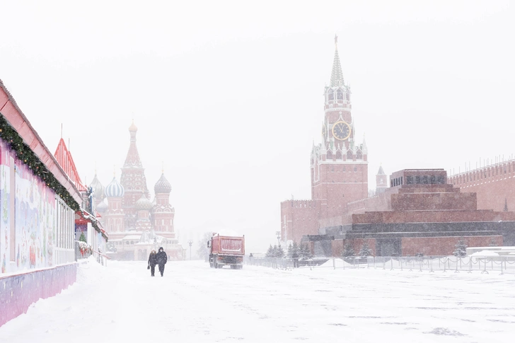 Красная площадь во время снегопада | Источник: Naletova Elena/Shutterstock/Fotodom.ru
