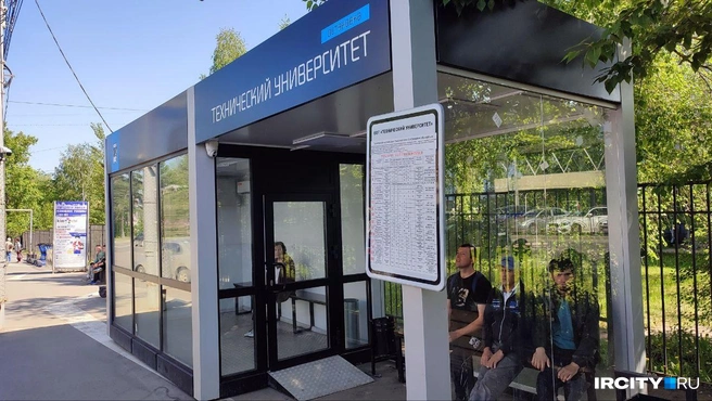 Пока что теплая остановка пассажиров не слишком привлекает | Источник: Ксения Власова / «ИрСити»