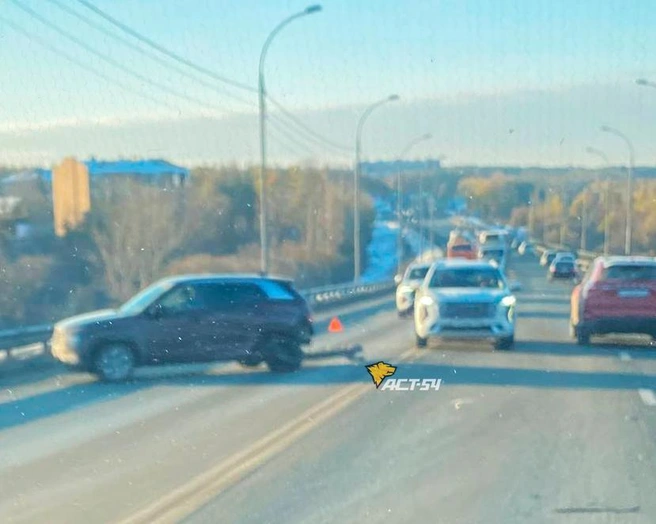 Авария случилась сегодня, 11 октября  | Источник: АСТ-54 Black / T.me