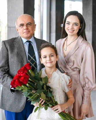 Александр Запесоцкий с бывшей женой и дочерью | Источник: Соцсети