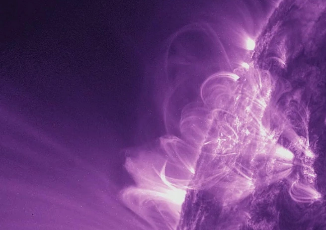 На Солнце снова зарегистрирована мощная вспышка. Центр активности пока отклонен от Земли | Источник: Лаборатория солнечной астрономии ИКИ РАН