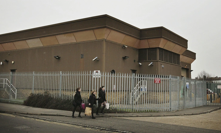 Ограбленное в 2006 году инкассаторское хранилище в Тонбридже | Источник: Peter Macdiarmid/Getty Images