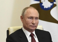 Владимир Путин исполнил мечту 9-летнего мальчика, победившего лейкоз – видео
