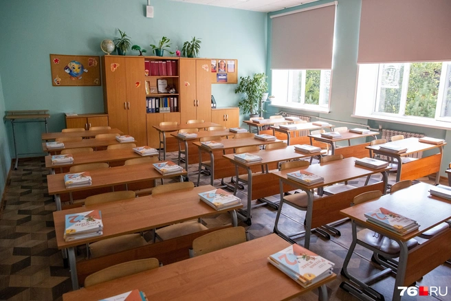 Почему из выплат для учителей и воспитателей в Ярославской области вычли налог | Источник: Кирилл Поверинов / 76.RU