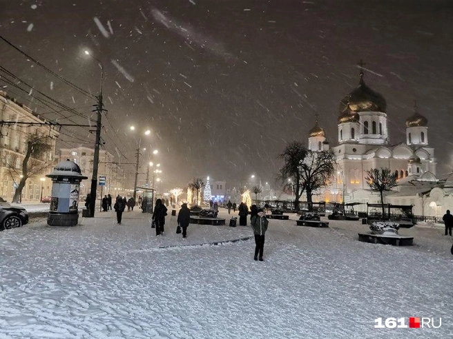 На дорогах по-прежнему скользко | Источник: Евгений Вдовин / 161.RU