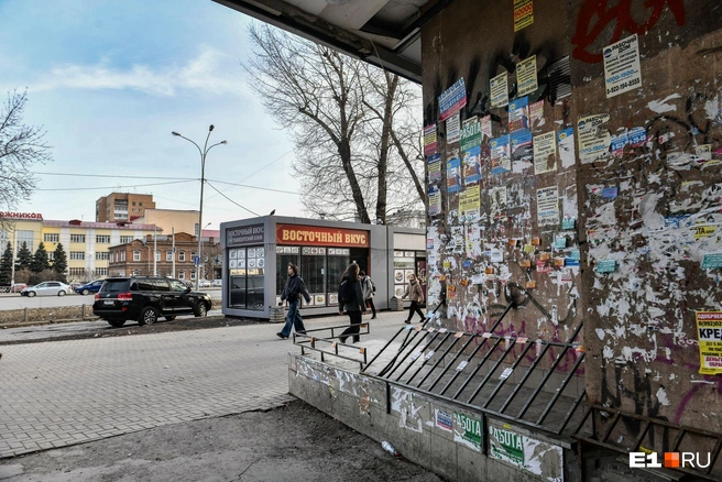 Для борьбы с объявлениями используют непрерывный автодозвон, но это не очень-то помогает | Источник: Дмитрий Емельянов / E1.RU