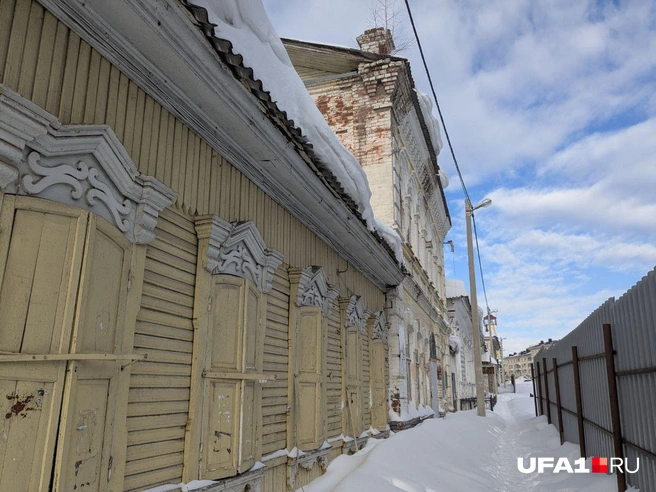 Хорошо, что ставни закрыты | Источник: Булат Салихов / UFA1.RU