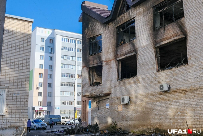 ТСК «Солнечный» после масштабного пожара | Источник: Булат Салихов / UFA1.RU