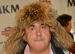 Стас Садальский осадил Резника, не желавшего поздравлять Аллу Пугачеву публично: «Илюша испугался»