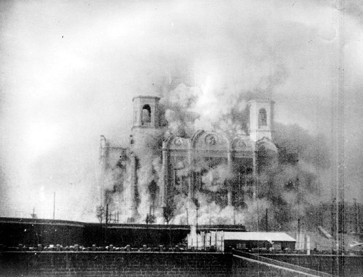 Взрыв храма в декабре 1931 года