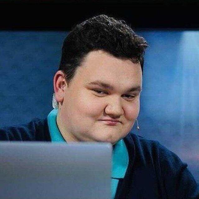 <p>Андрей Менг</p>
