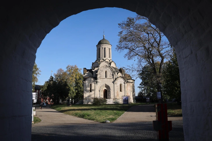 Архитектурные прогулки по Москве: гид по Лефортово