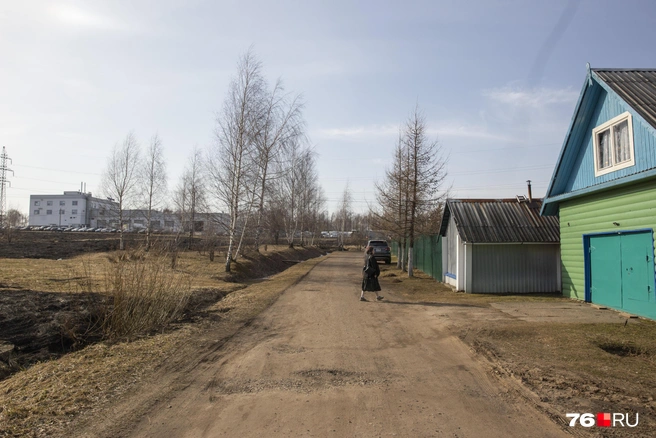 По словам анонимов, девочка якобы могла пропасть в частном секторе в одном из районов города | Источник: Александра Мамонтова / 76.RU