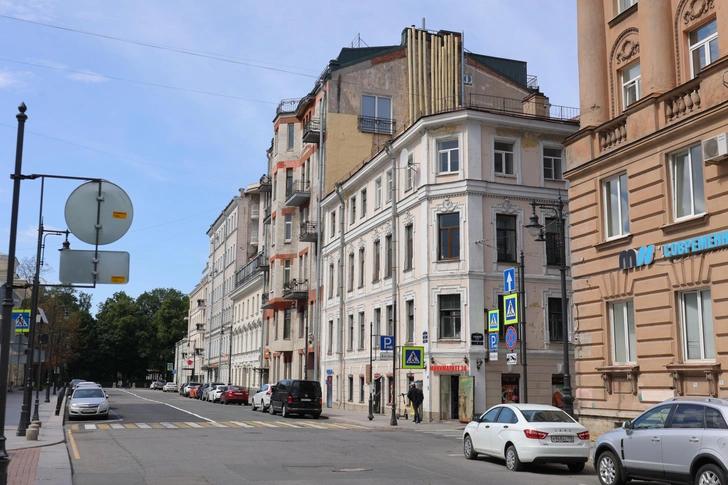 Архитектурные прогулки по Санкт-Петербургу: Гангутская улица и ее окрестности