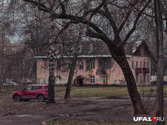 Жутковатые кварталы&nbsp;— как раз, чтобы сериалы про чудищ снимать | Источник: Булат Салихов / UFA1.RU