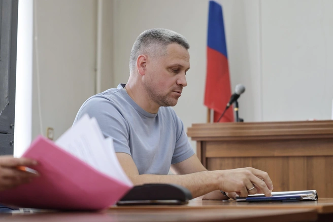 По словам Виталия Григорьева, если изначальные показания ложные, то за это девушке грозит наказание | Источник: Алексей Волхонский / V1.RU