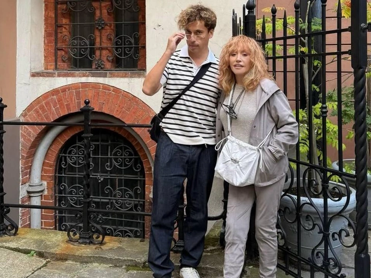 Үнді фильмдерімен порно