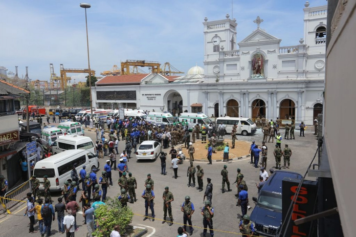 На Шри-Ланке во время празднования Пасхи прогремели взрывы в церквях