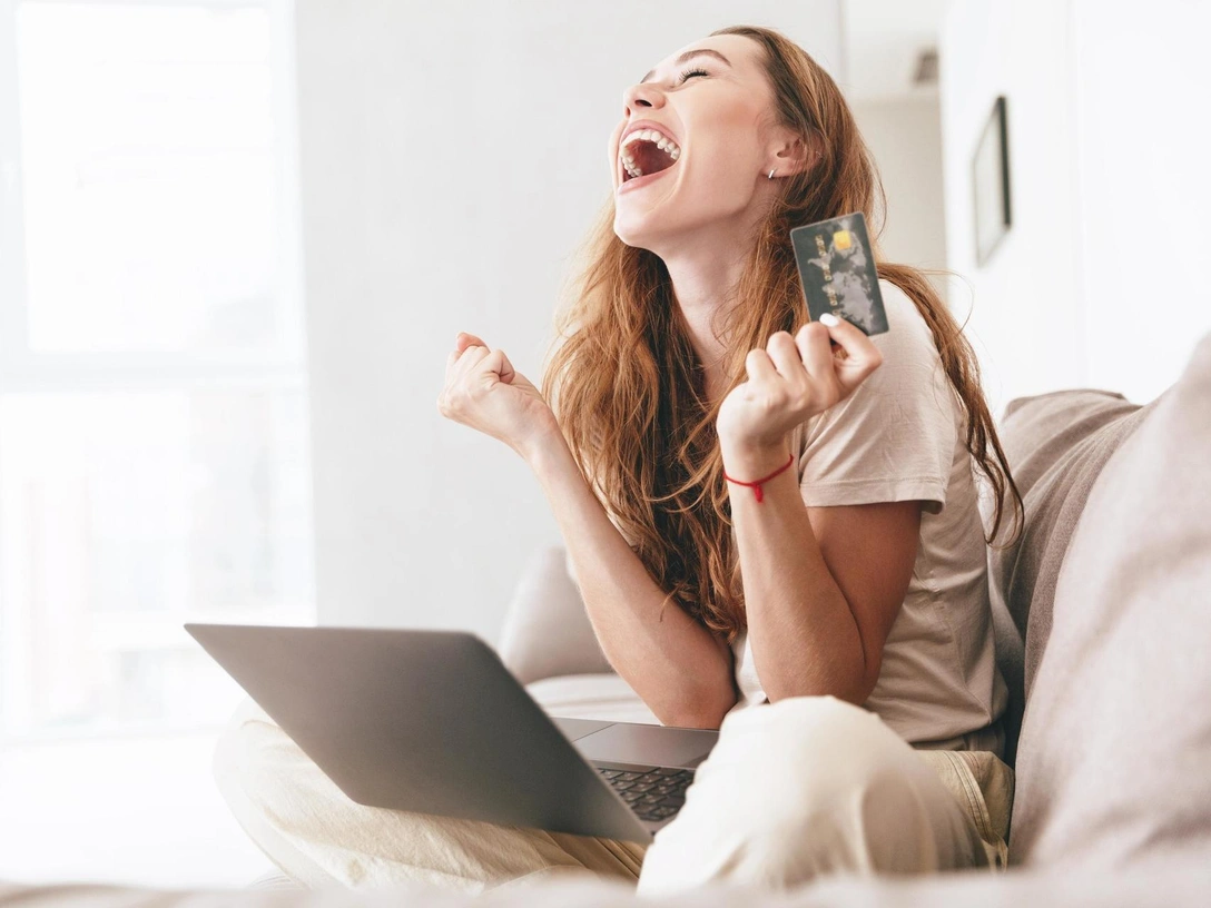 Эти знаки Зодиака разбогатеют весной 2023 года: полный денежный гороскоп | marieclaire.ru