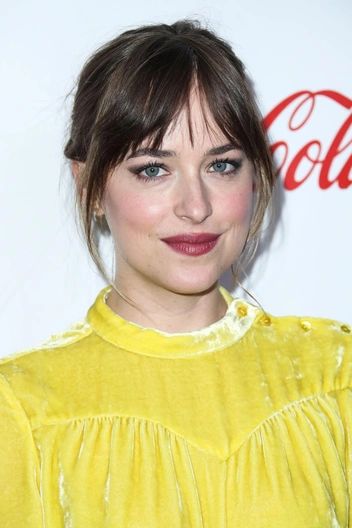 Дакота Джонсон, апрель 2018 года.