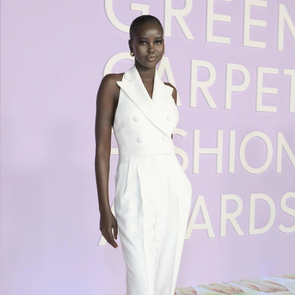 темнокожая модель, самая темнокожая модель, красивые темнокожие модели, темнокожие модели девушки, Адут Акеч, чернокожая модель | Источник: Future Image