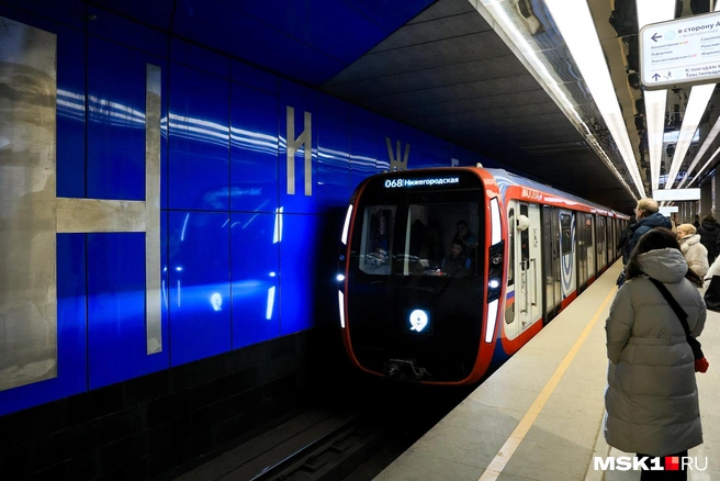Корреспондент MSK1.RU рассуждает о новых возможных схема развития метро Москвы после 2035 года | Источник: Артём Устюжанин / MSK1.RU