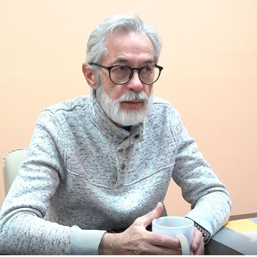 <p>Аркадий Бобович</p>