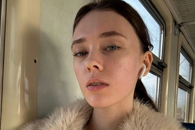 Модель из Алтайского края в коме больше года без изменений