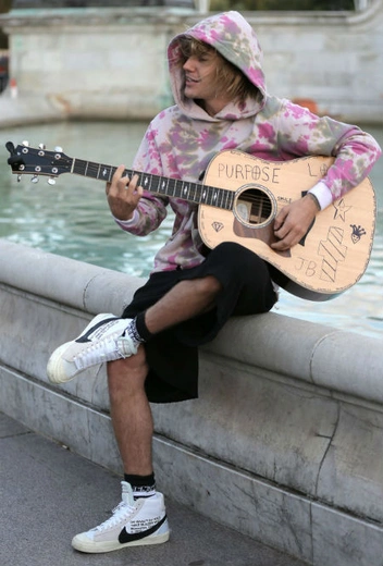 Джастин Бибер в Лондоне, 18 сентября | marieclaire.ru