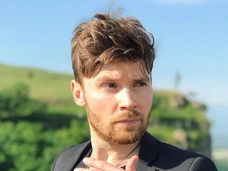 Скептик «Битвы экстрасенсов» Андрей Сафронов госпитализирован с осложнениями после ковида