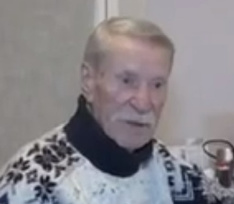 Зачем 92-летний Краско подселил с улицы в квартиру бомжа, который собирает бутылки и не лечится