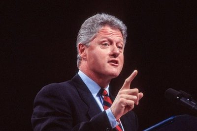 Билл Клинтон заступился за Трампа на допросе по делу Эпштейна