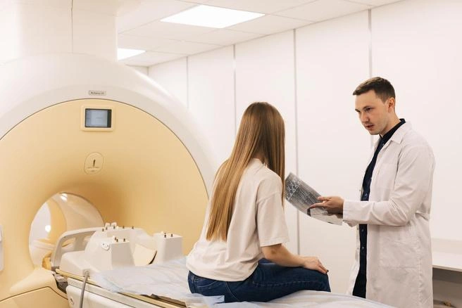 В клинике «МРТ Альянс» доступны все виды томографии, включая МРТ | Источник: «МРТ Альянс»