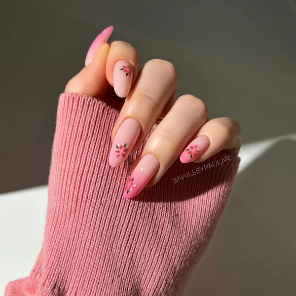 Источник: соцсети nailsbypaular