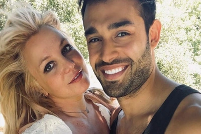 Сэм Асгари: Бритни Спирс угнетают как женщин в Иране