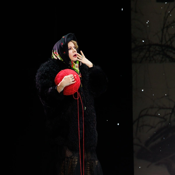 Мир моды и новые смыслы: как прошла премьера Ozon Селект в Драматическом театре на Малой Бронной