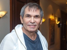 Обманувший семью Бари Алибасова мошенник вернул 550 тысяч за аферу с котом