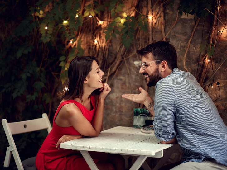 Изменщик или однолюб: 9 сигналов тела, которые предскажут будущее ваших отношений уже на первом свидании